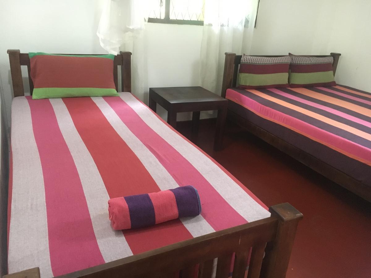 Jungle Guest House Galle Buitenkant foto