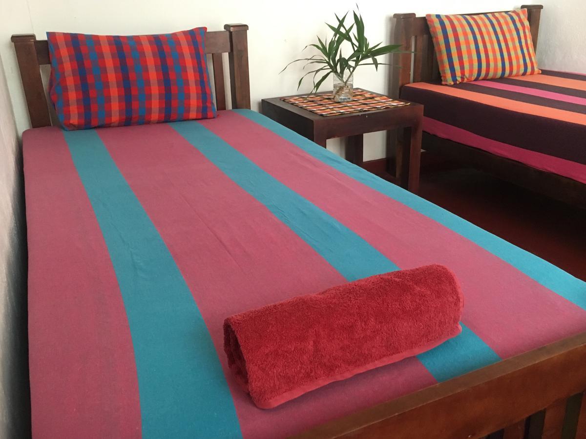 Jungle Guest House Galle Buitenkant foto