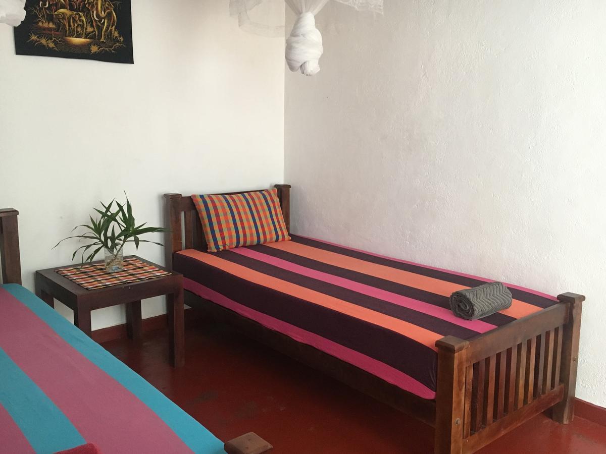 Jungle Guest House Galle Buitenkant foto