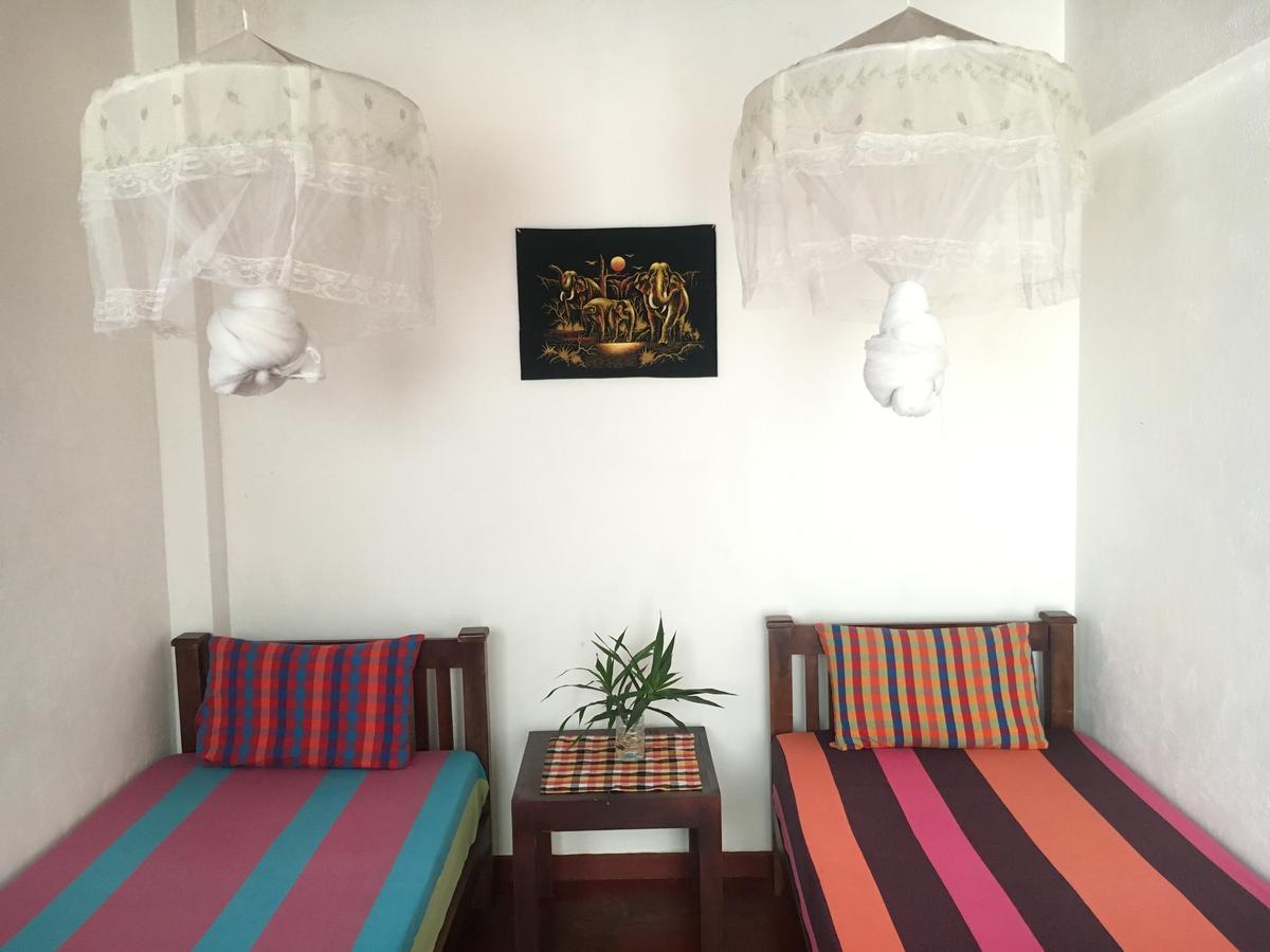 Jungle Guest House Galle Buitenkant foto